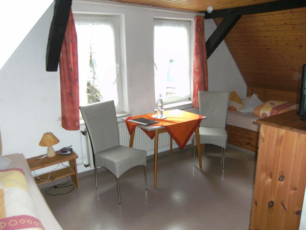 Pension Haus Butz Winterberg Habitación foto